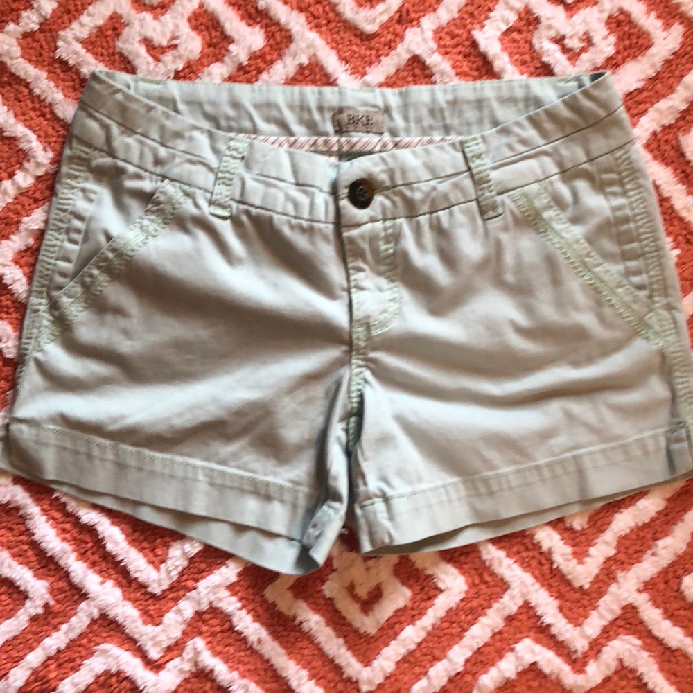 BKE mint green shorts. Excellent condition. Sz 28